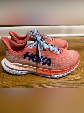 Hoka Orange/Navy/White Women’s Sneakers Sz 10 B